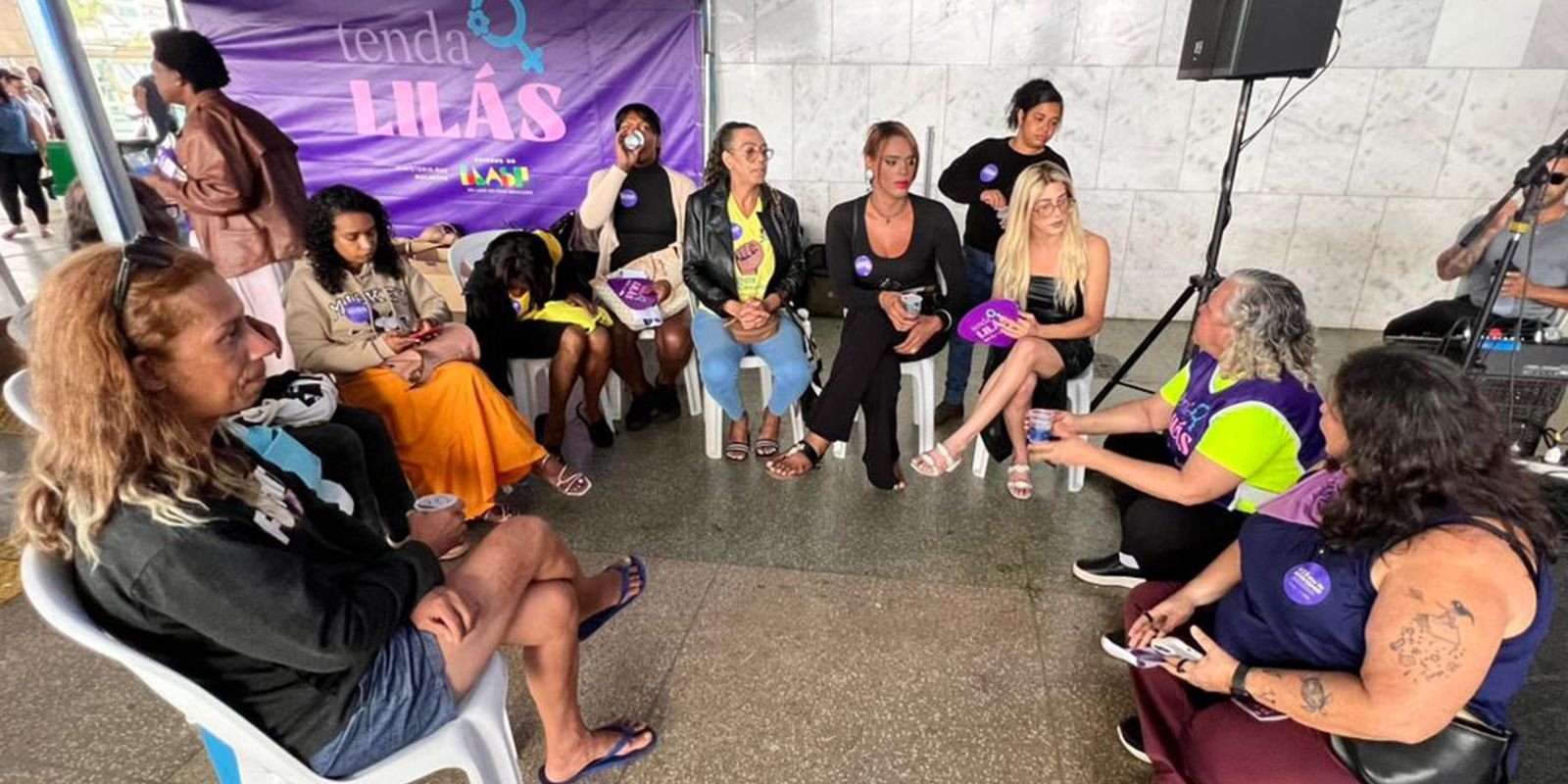 ministerio-das-mulheres-instala-tenda-lilas-em-brasilia