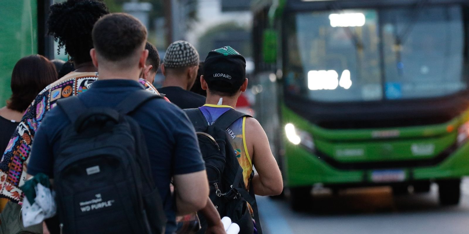 passagem-dos-onibus-urbanos-do-rio-vai-subir-para-r$-5-no-domingo