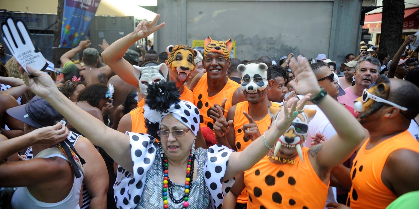 carnaval-de-rua-devera-injetar-mais-de-r$-5,7-bi-na-economia-carioca