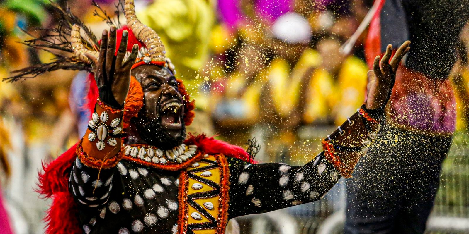primeiro-dia-de-carnaval-em-sp-tem-estreante,-campea-e-vice-de-2025