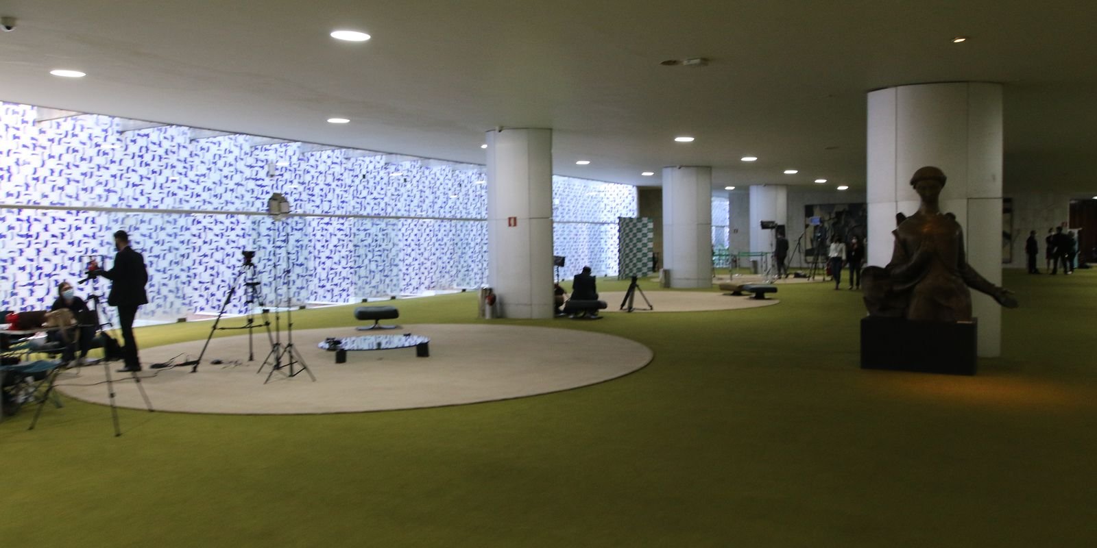 sindicatos-repudiam-violencia-contra-jornalista-na-camara