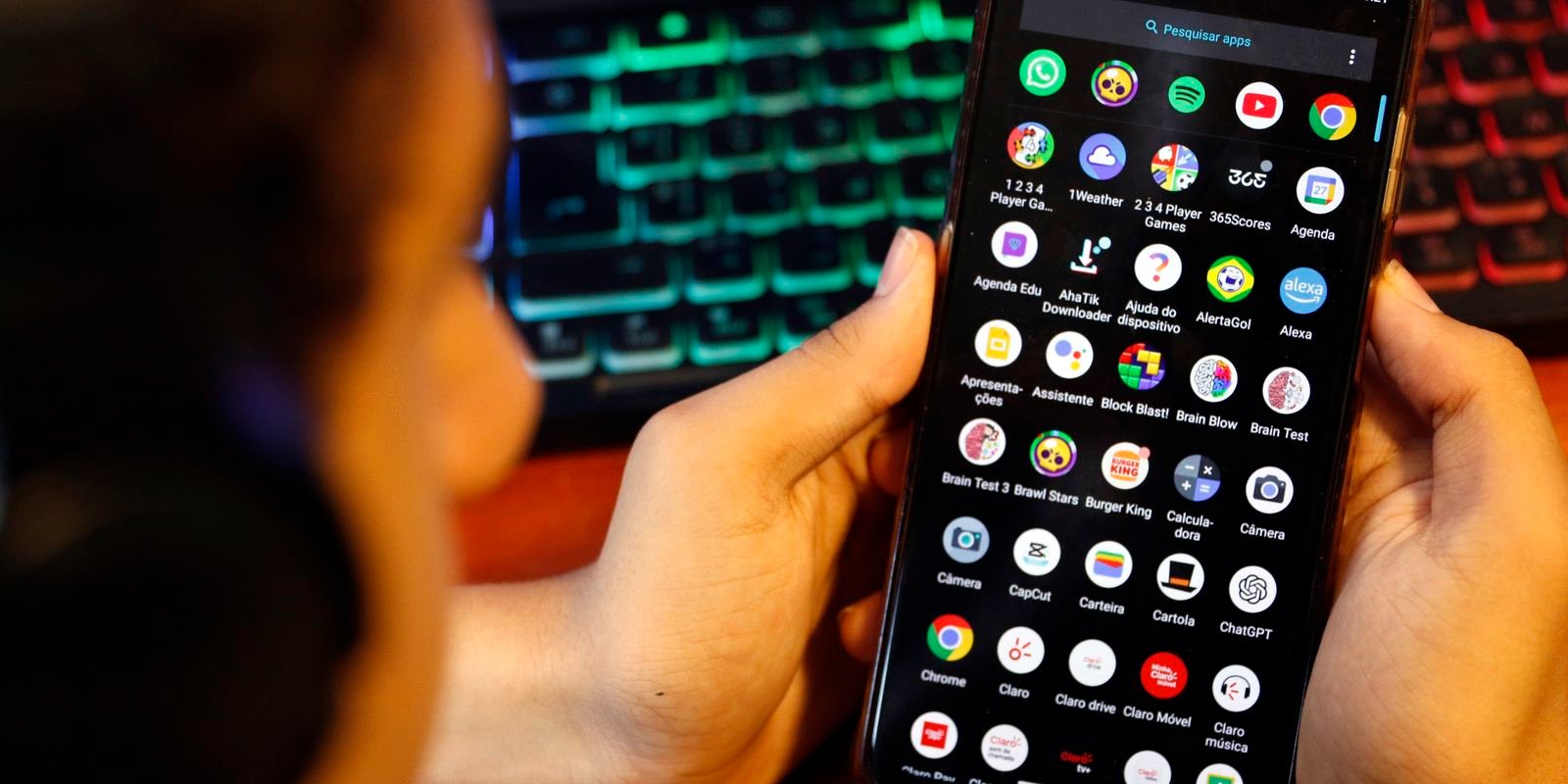 agu-pede-que-pf-investigue-usuarios-que-publicaram-videos-misoginos