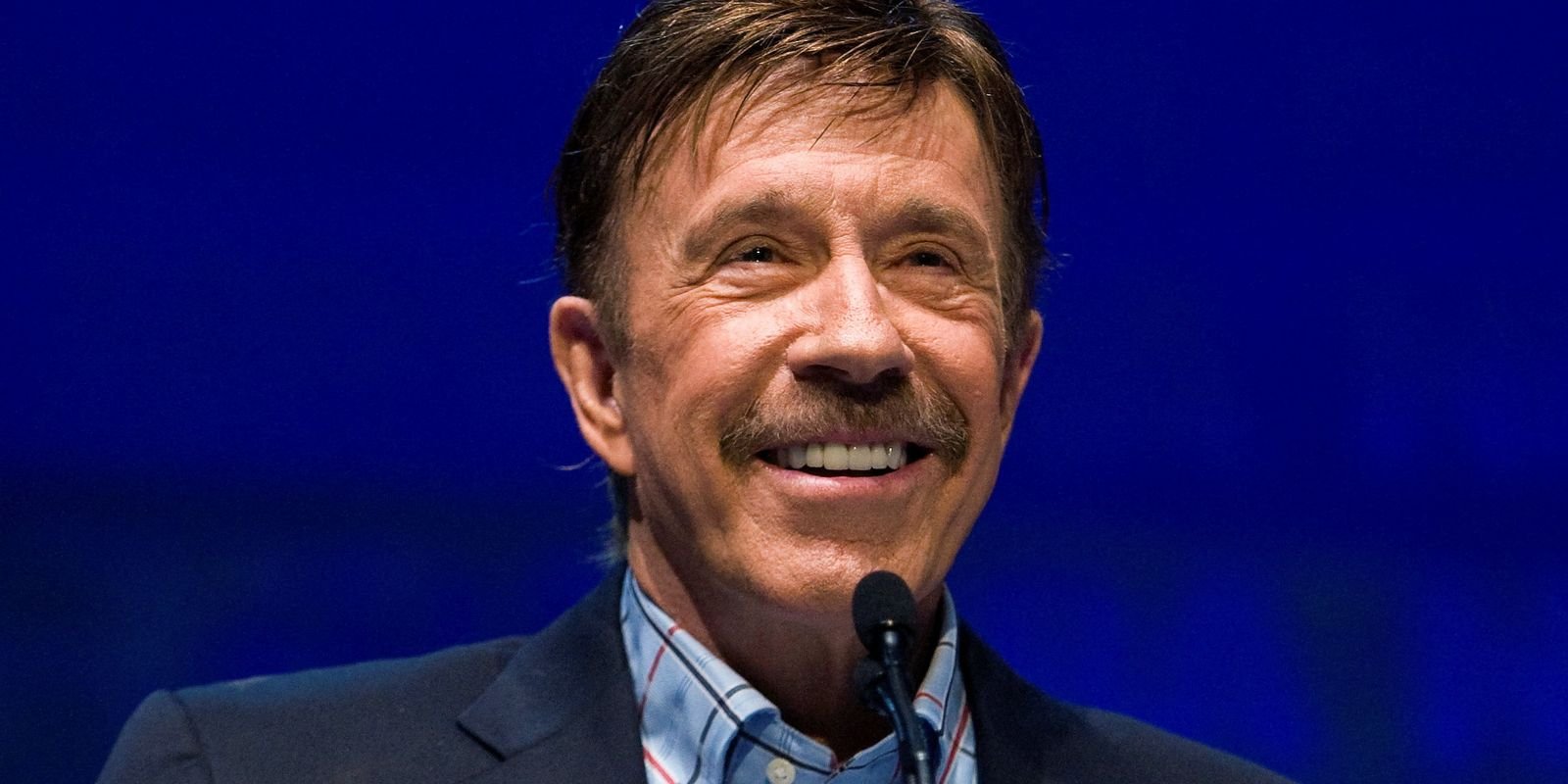 chuck-norris,-astro-de-filmes-de-acao-e-dos-memes,-morre-aos-86-anos