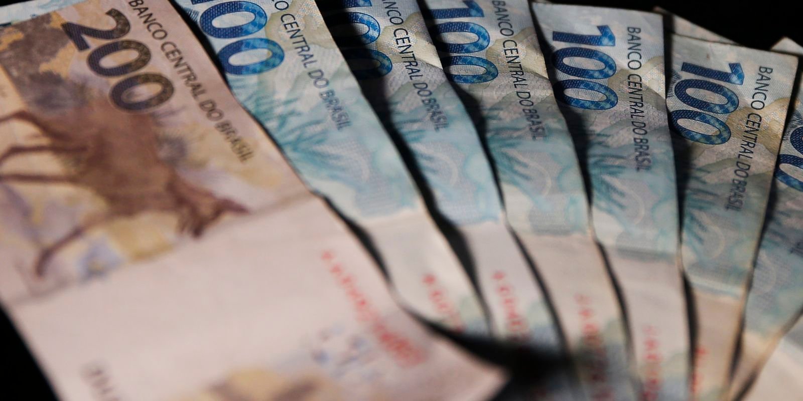 divida-publica-sobe-2,31%-em-fevereiro-e-supera-r$-8,8-trilhoes
