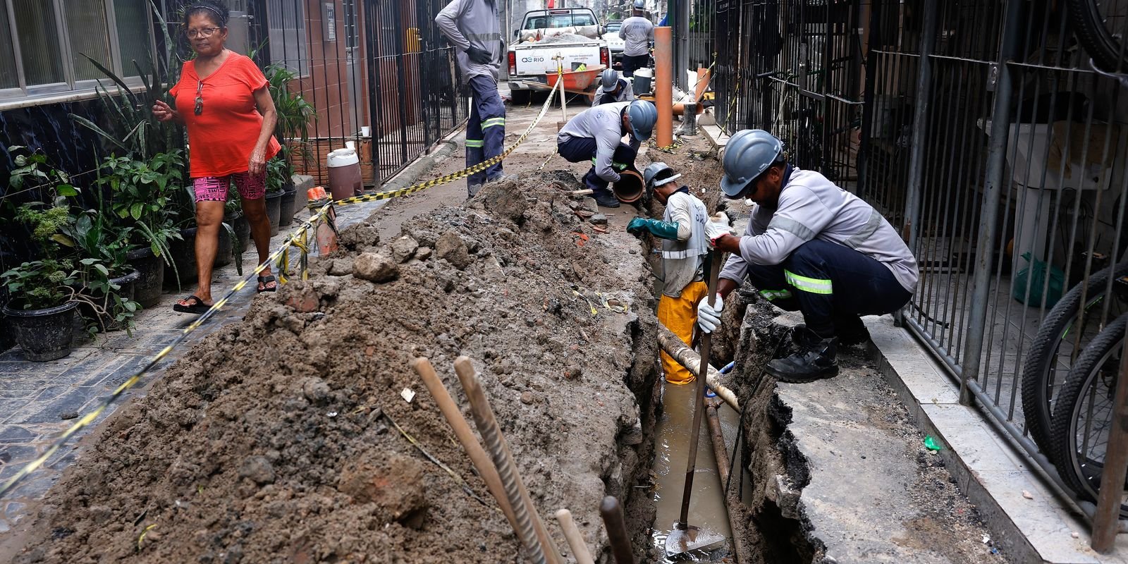 mare-recebe-obras-de-esgoto,-mas-drenagem-e-lixo-e-seguem-como-desafio