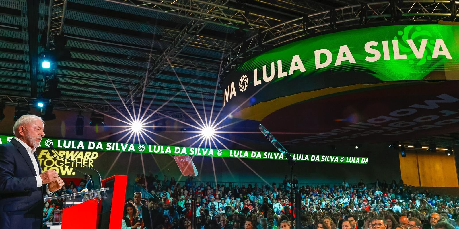 lula-fala-para-milhares-na-espanha-e-pede-coerencia-dos-progressistas