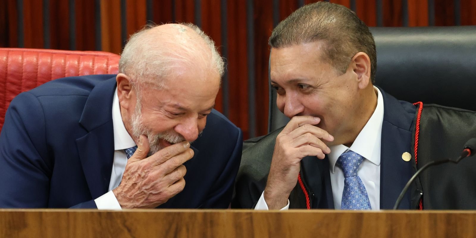 nunes-marques-toma-posse-na-presidencia-do-tse;-mendonca-sera-vice