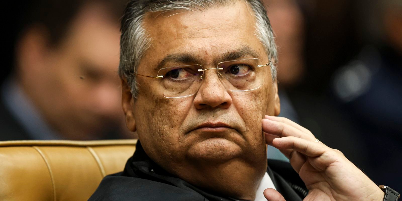 dino-mantem-remocao-de-videos-de-vereador-que-ofendeu-adversario