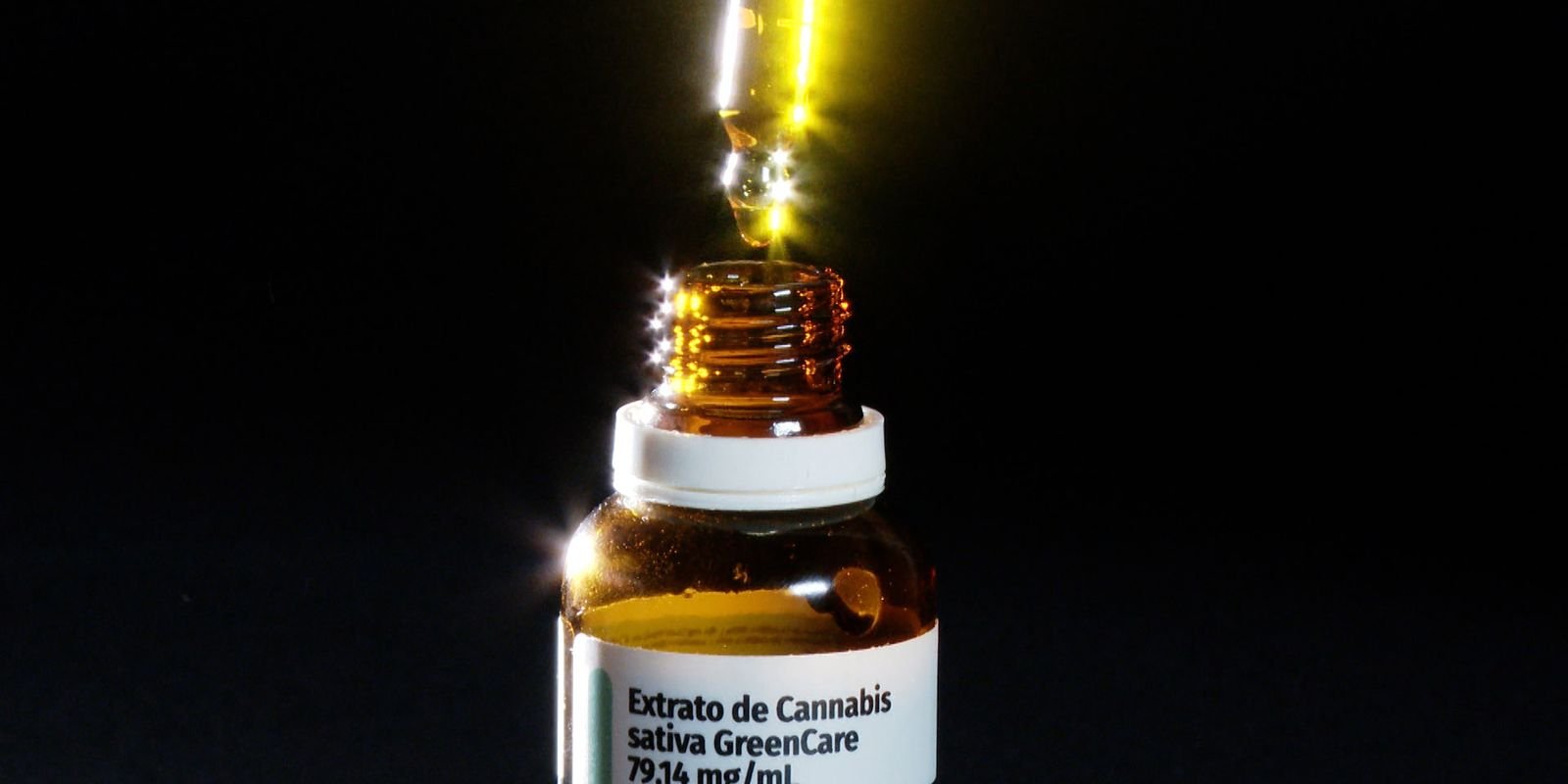 maioria-dos-pacientes-que-importa-remedios-canabicos-faz-musculacao