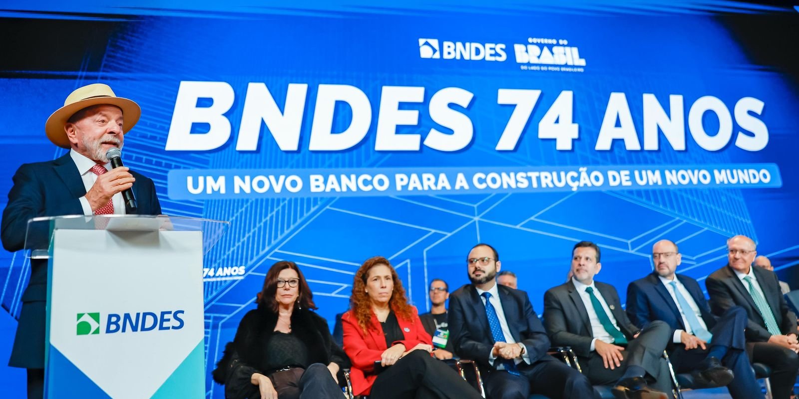 confianca-dos-tecnicos-impulsiona-bons-resultados-do-bndes,-diz-lula