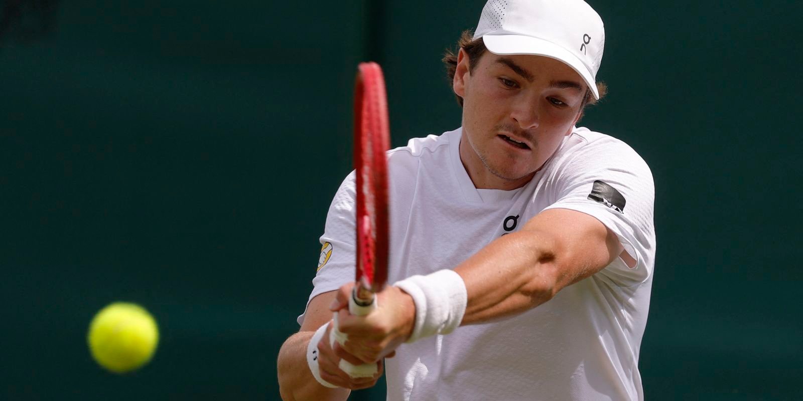 joao-fonseca-estreia-em-wimbledon-com-3-a-0-sobre-bautista-agut